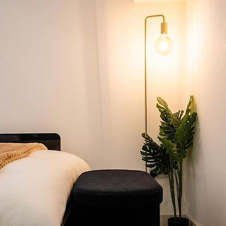 Five Star Boutique Studio Flat In London Eksteriør billede